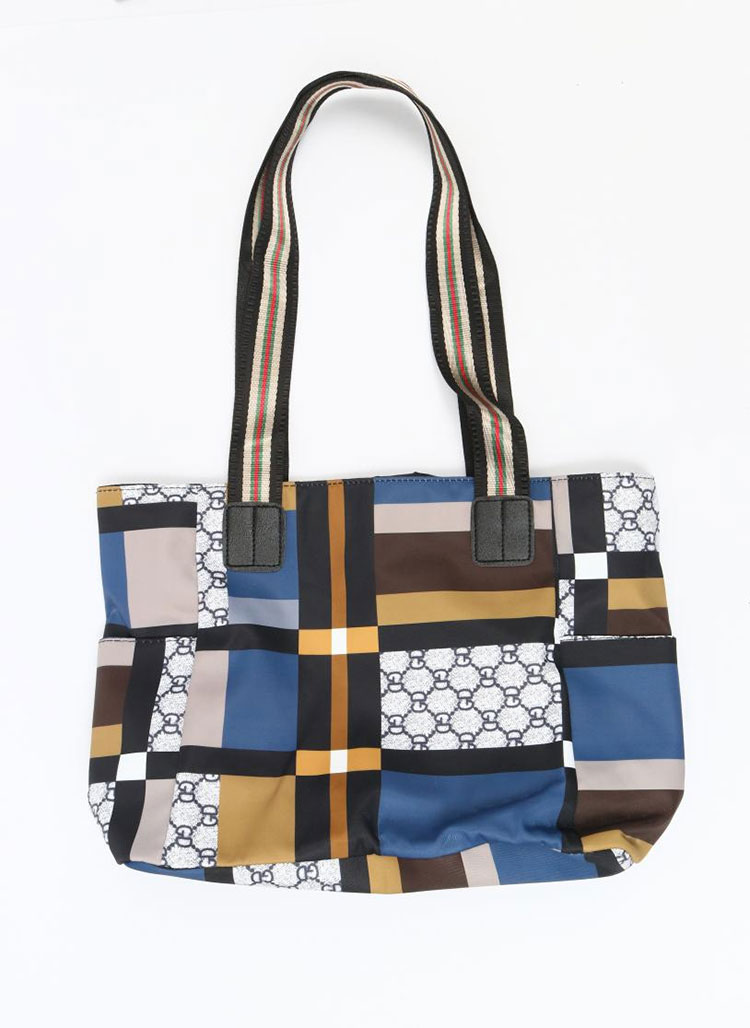 Bidaian sorbalda poltsa handien praktikotasuna